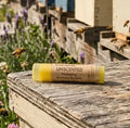Bálsamo labial de cera de abeja sin perfume